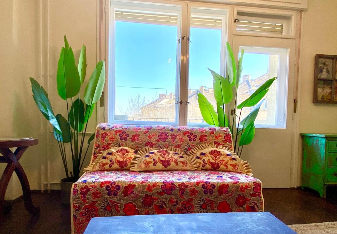 Apartman Lovely Cosy Art Flat